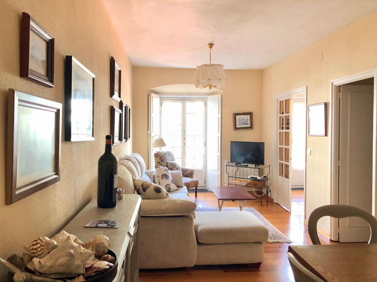 Apartamento El Parque Luarca Bagian luar foto