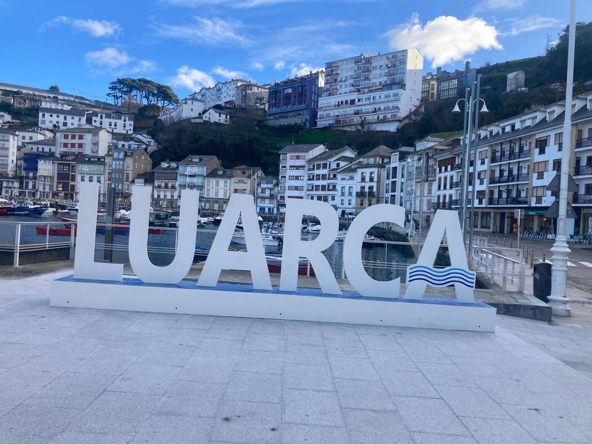 Apartamento El Parque Luarca Bagian luar foto
